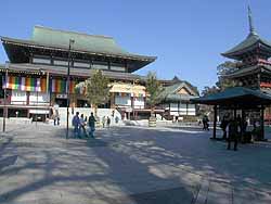 naritasan2-w.jpg